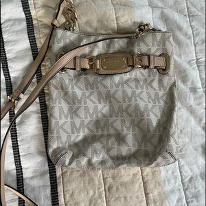 Michael Kors crossbody